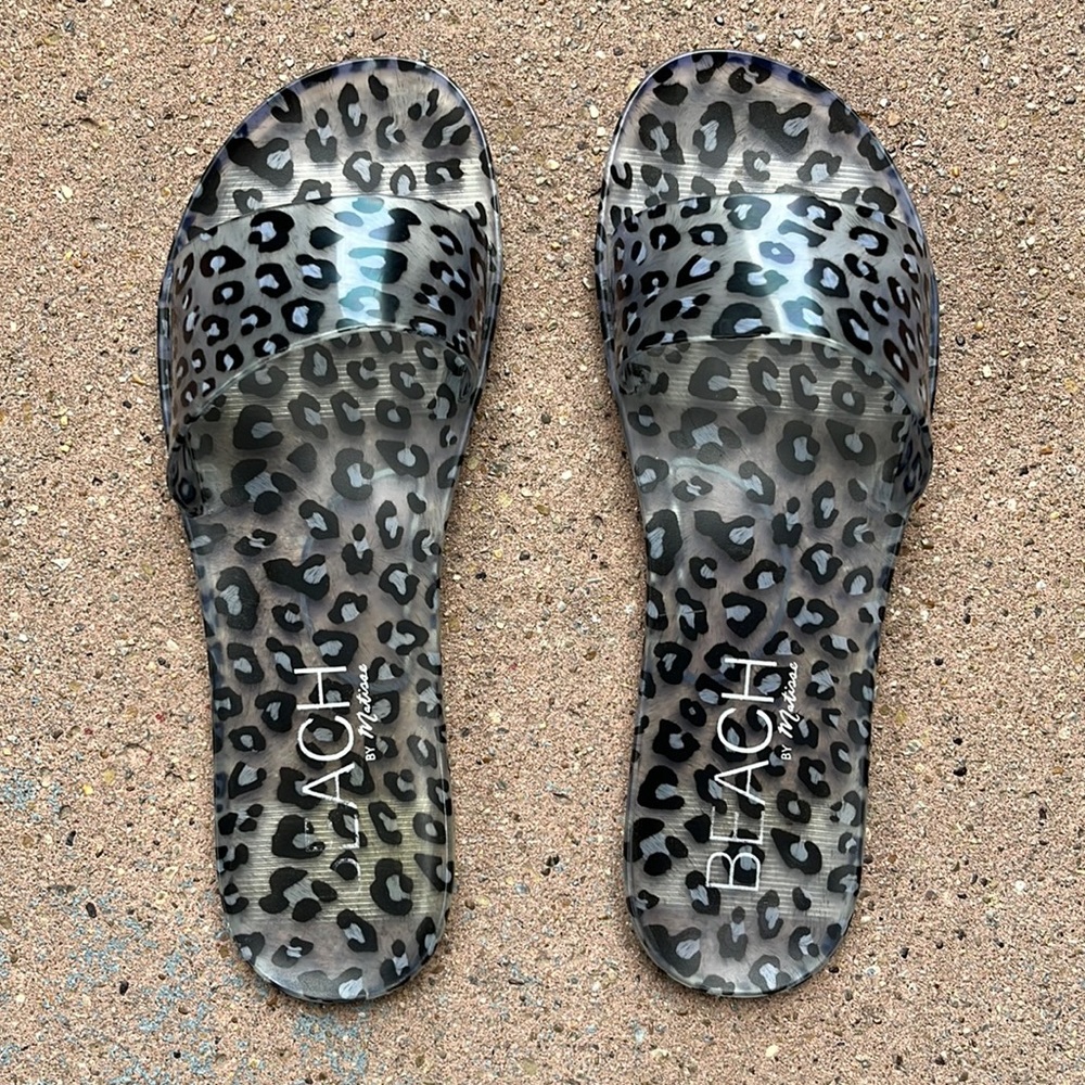 Beach by Matisse Grey/Black Sol Leopard Jelly Slides - US 9 / EU 40